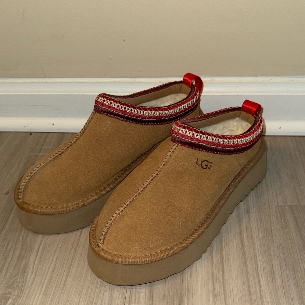 Ugg Tazz Slippers